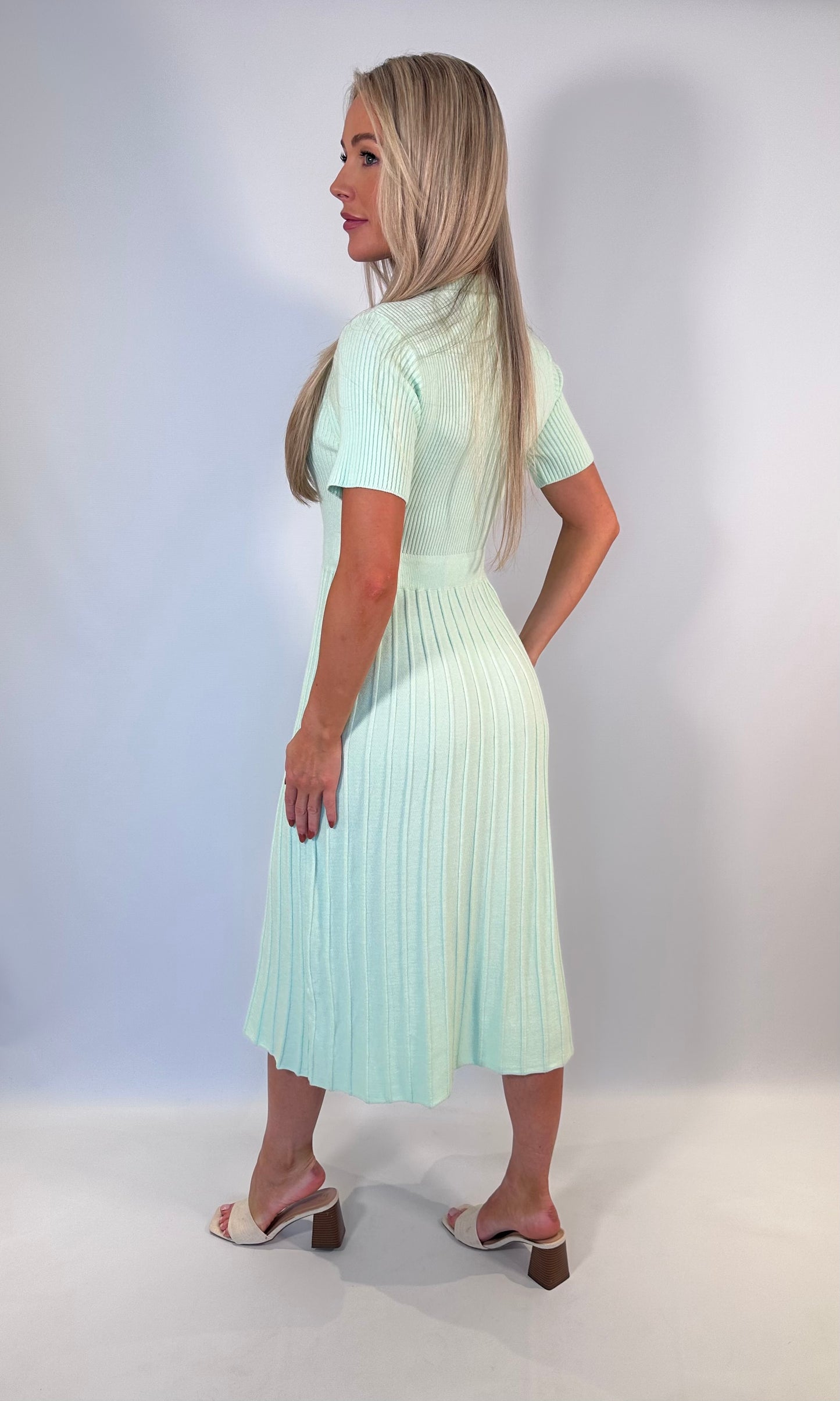 Knitted Pleat Midi Dress
