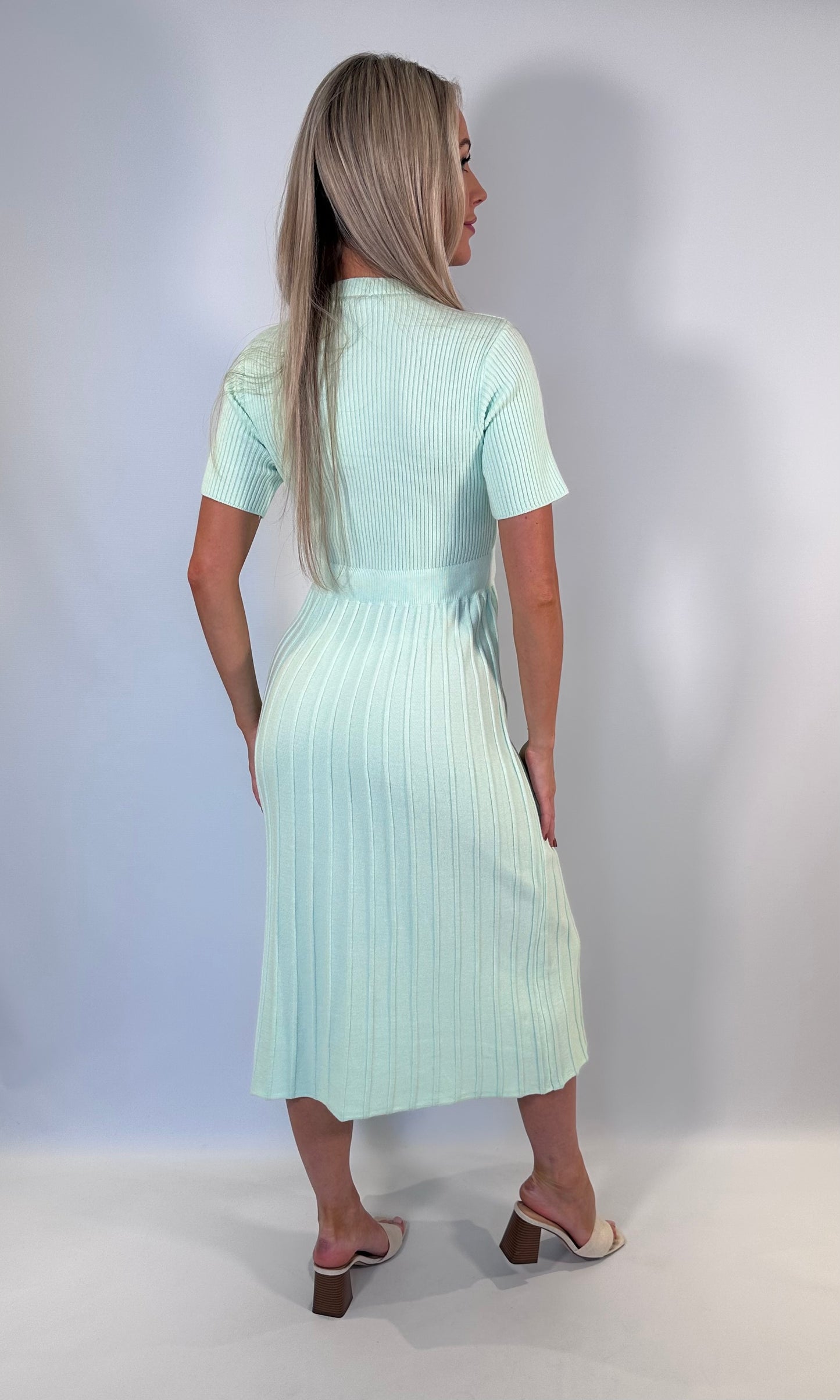 Knitted Pleat Midi Dress