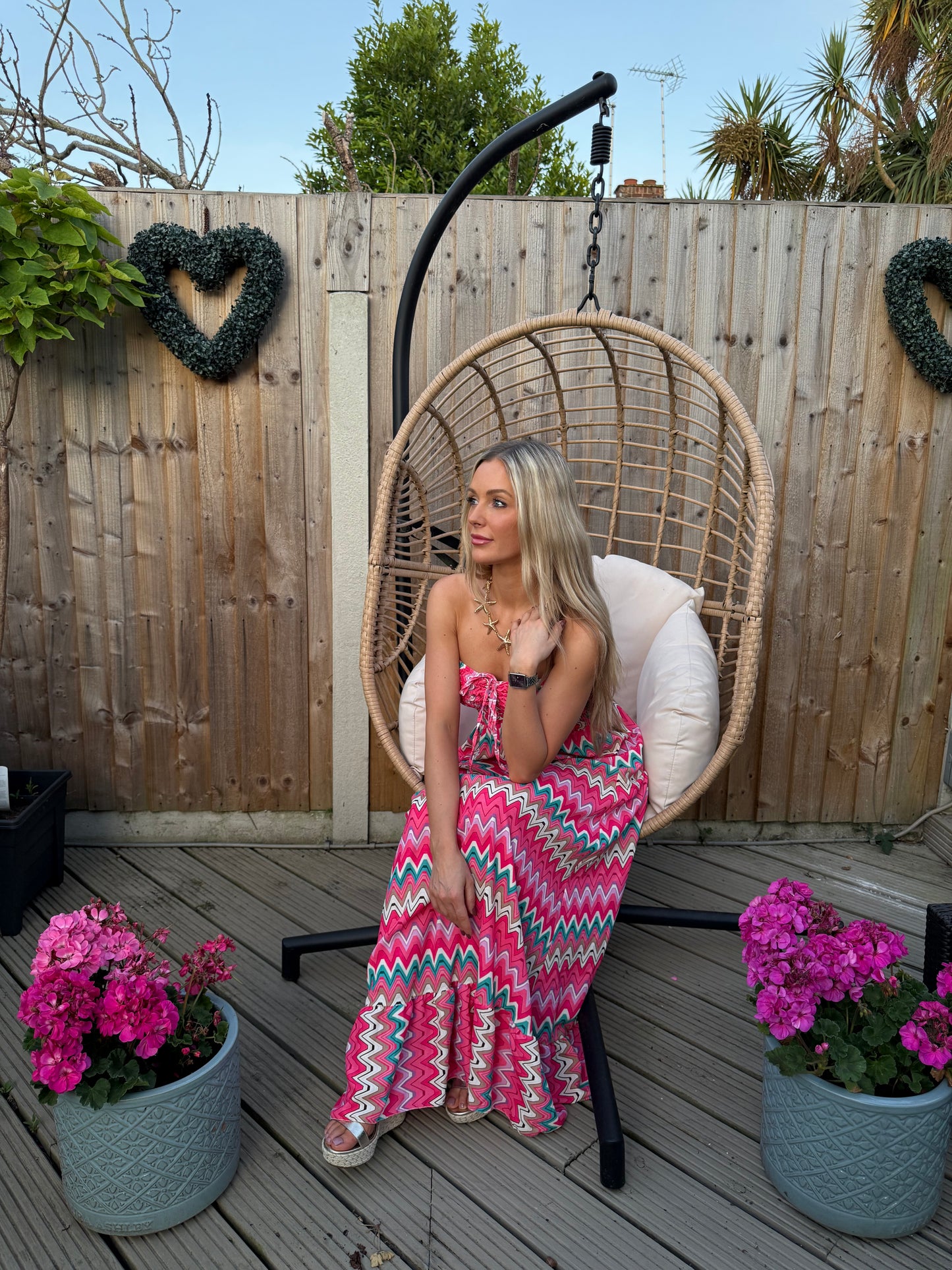 Zig Zag Strapless Dress