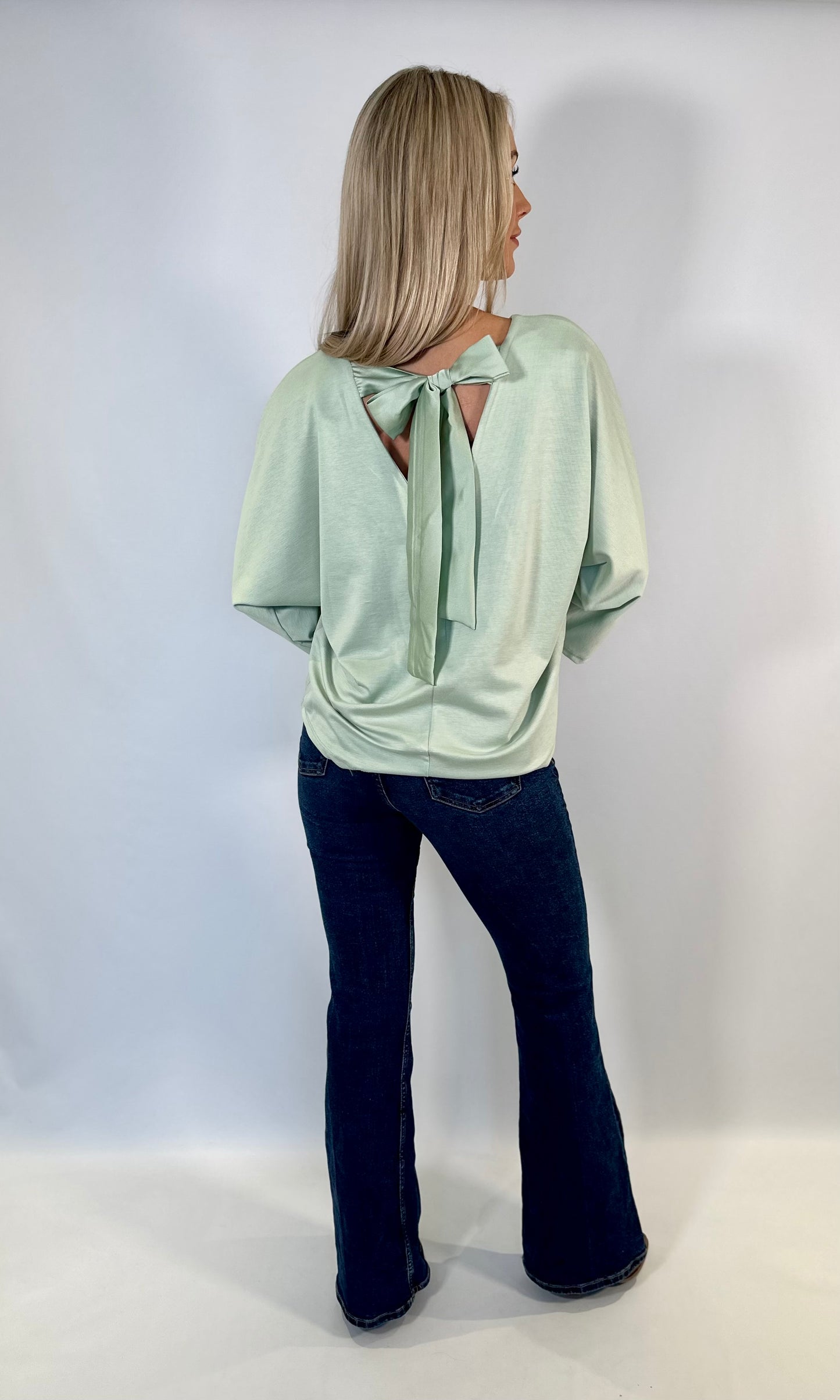 Bow Back Top