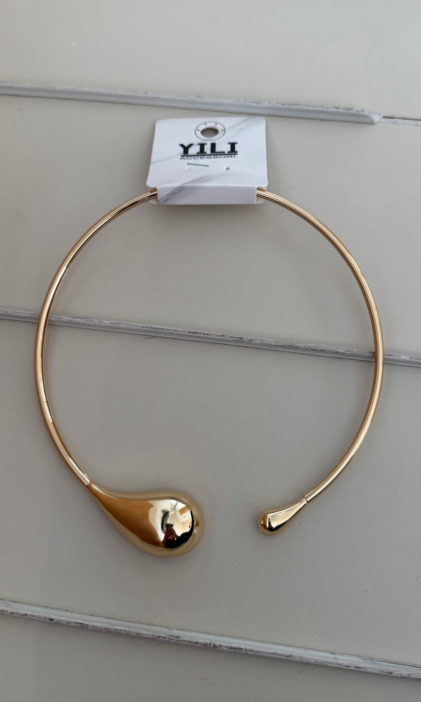 Teardrop ring necklace