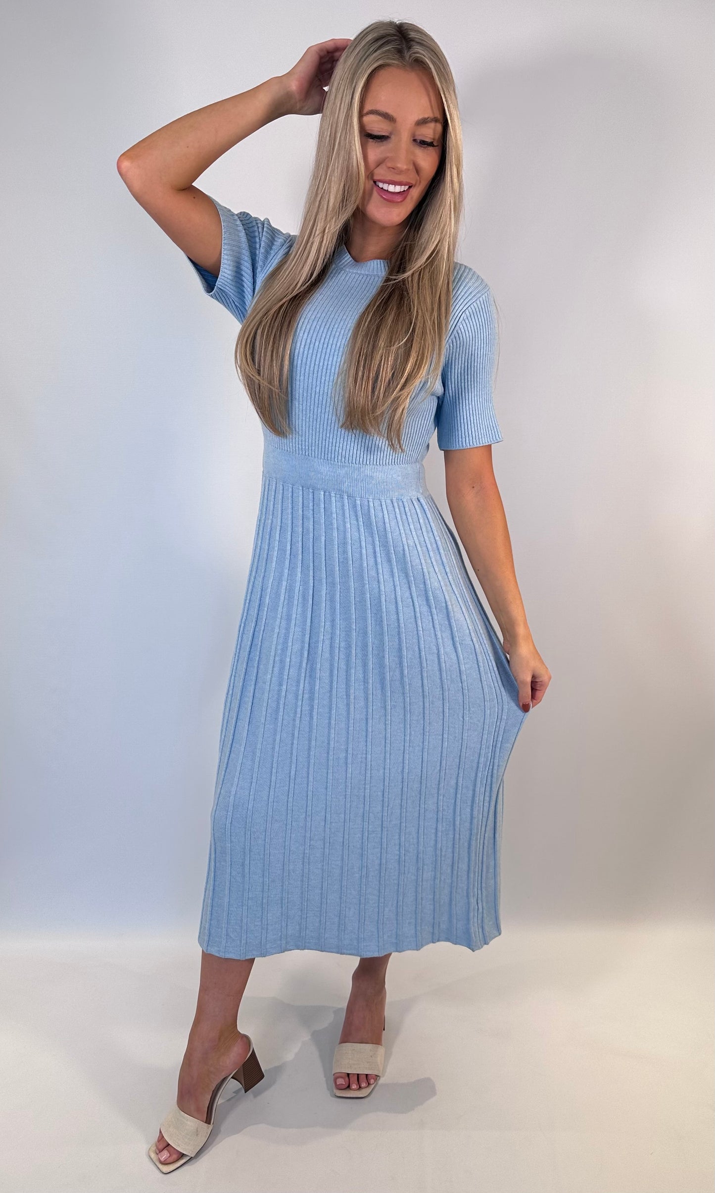 Knitted Pleat Midi Dress