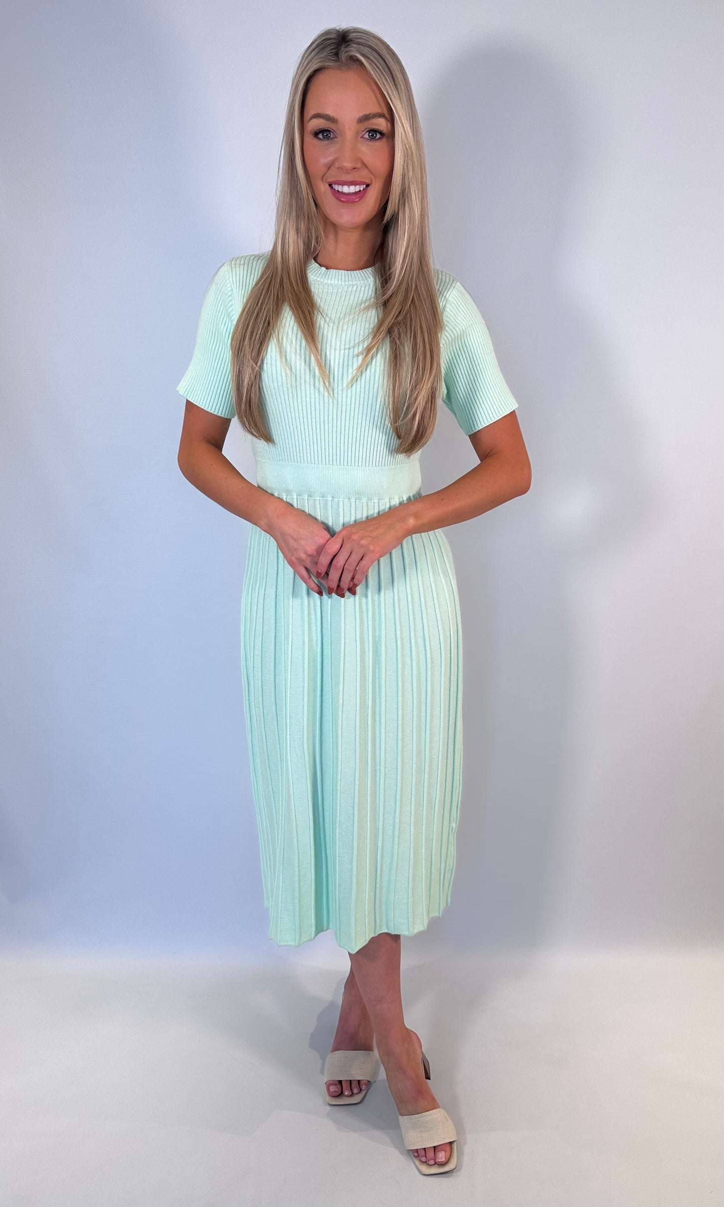 Knitted Pleat Midi Dress