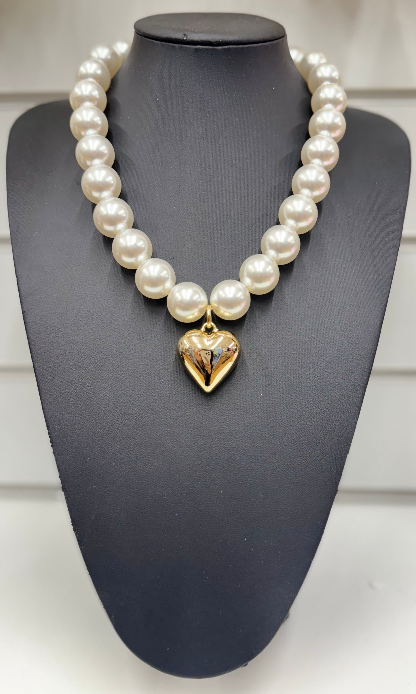 Pearl heart necklace & earring set