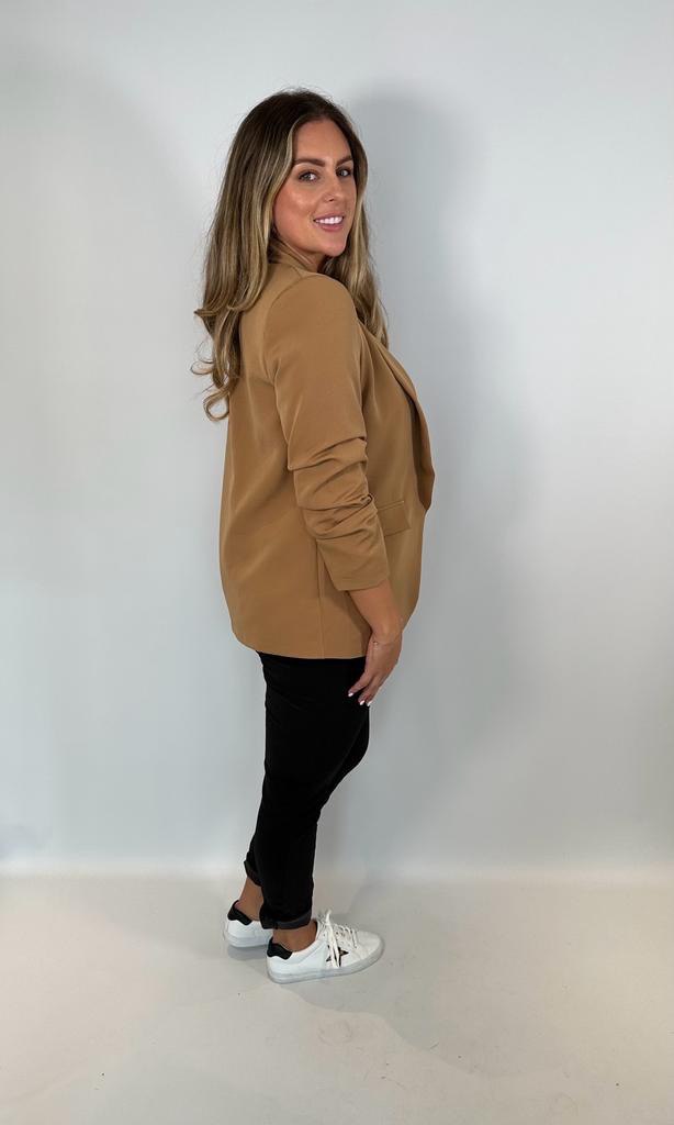 Ruched Sleeved Oversized Blazer