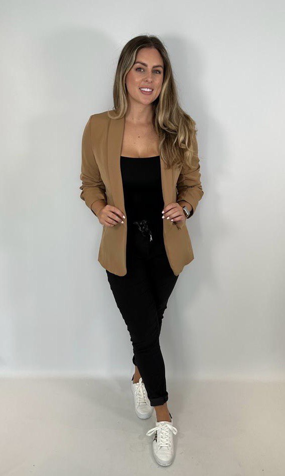Ruched Sleeved Oversized Blazer