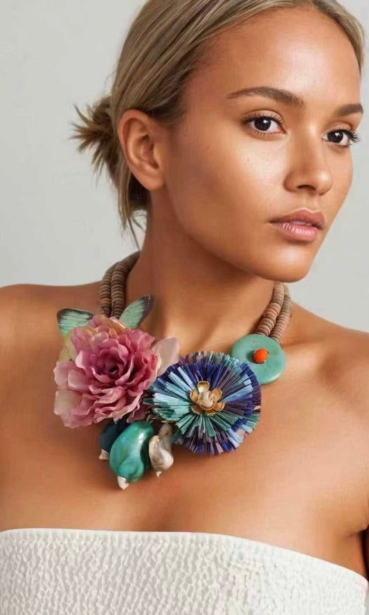 Rosa Butterfly Necklace