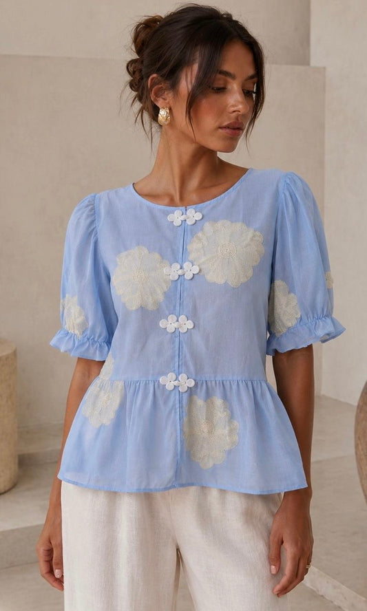 Luna oriental style top
