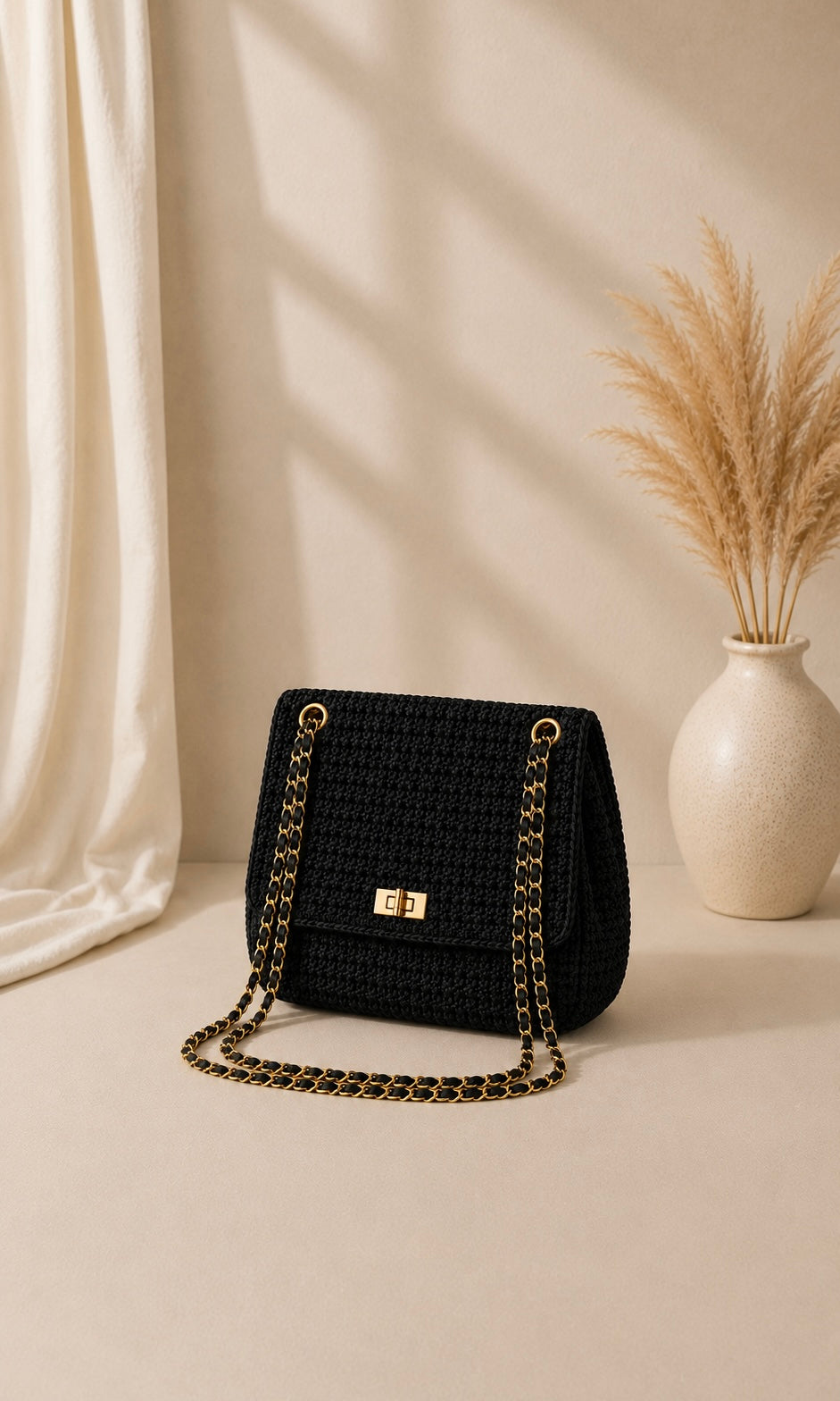 Wholesale Crochet Chain Bag for Boutique Retailers - Catwalk style wholesale