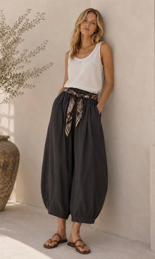 Wholesale Teresa Balloon Trousers for Boutique Retailers - Catwalk style wholesale