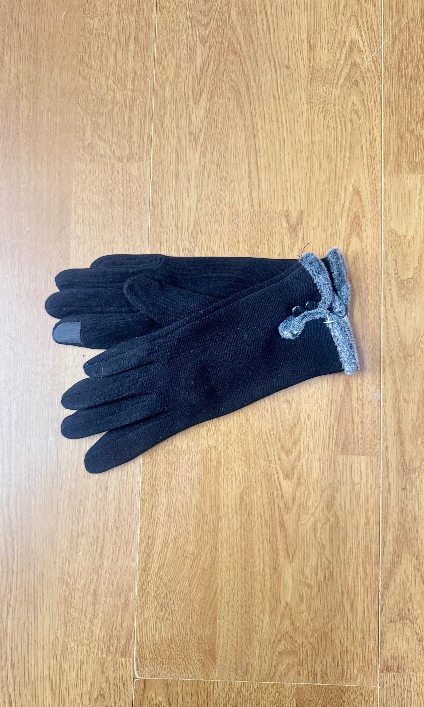 Frost Trim Gloves