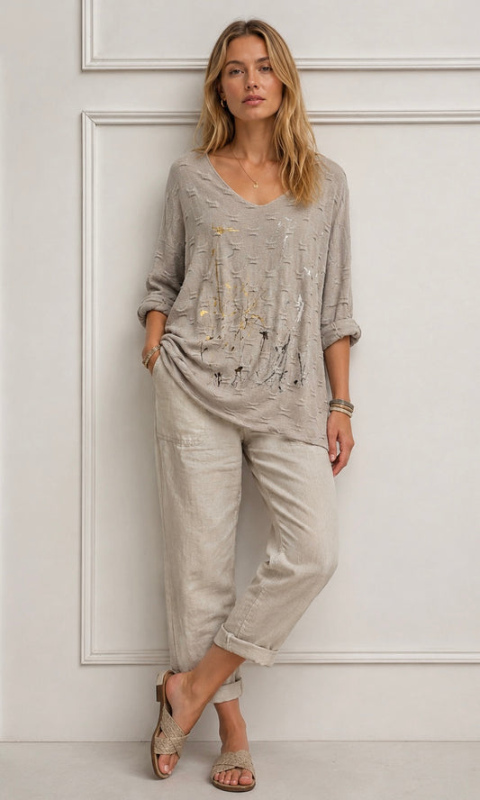 Ava Embossed Gold Splash J