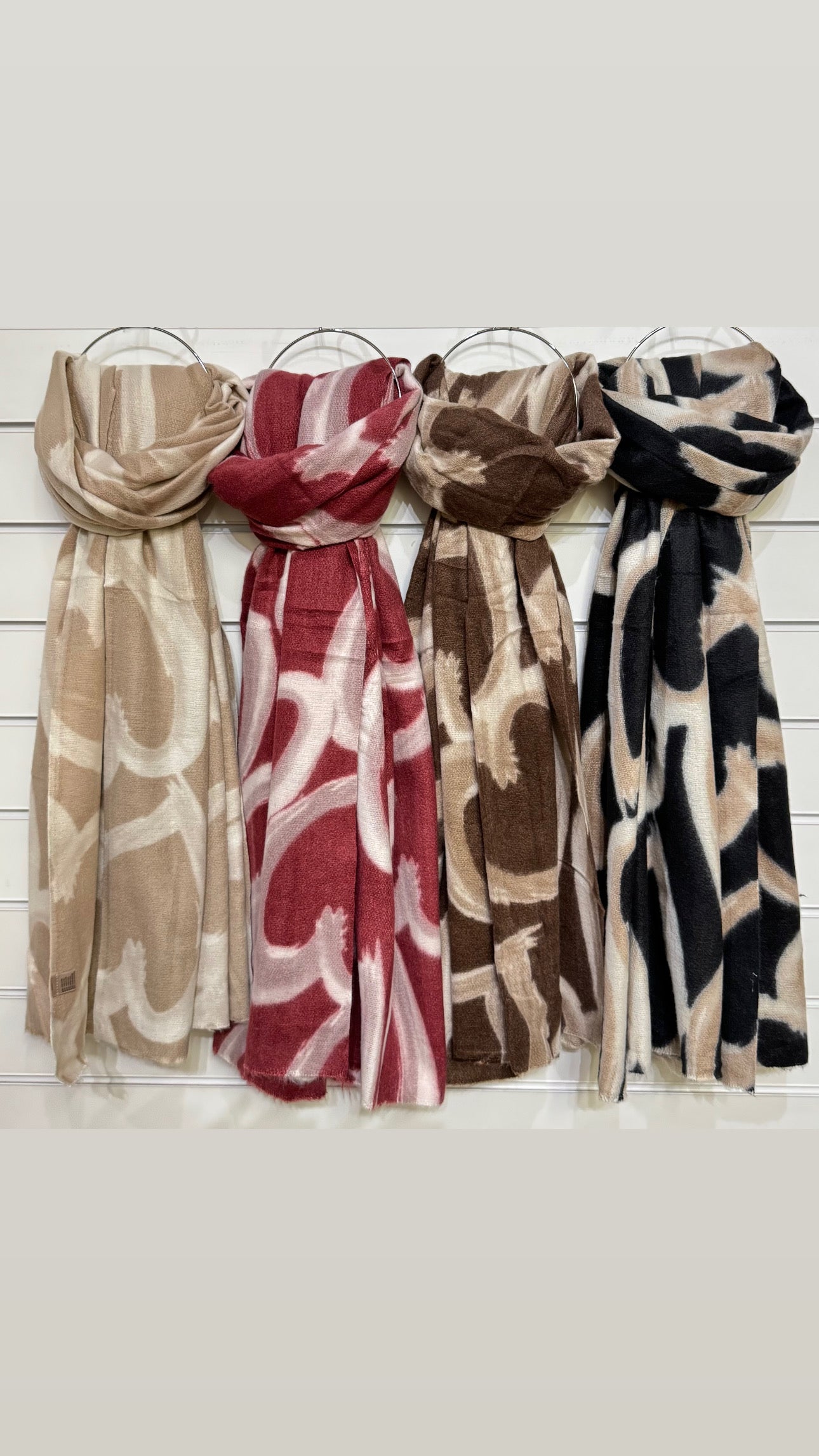 Urban Hearts Scarf