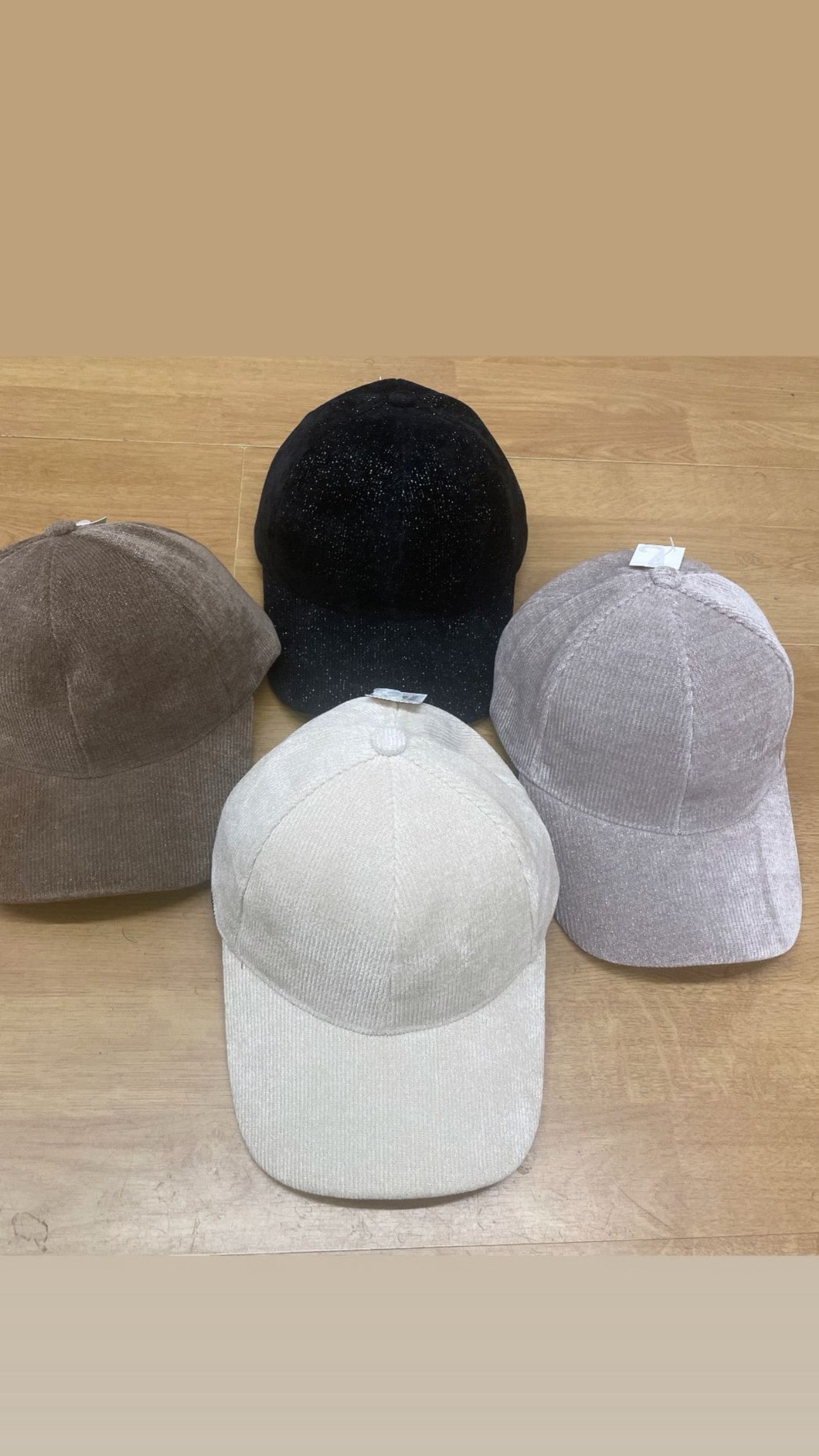 Cord with shimmer of lurex Baseball cap