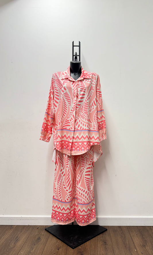 Tammy high low print shirt