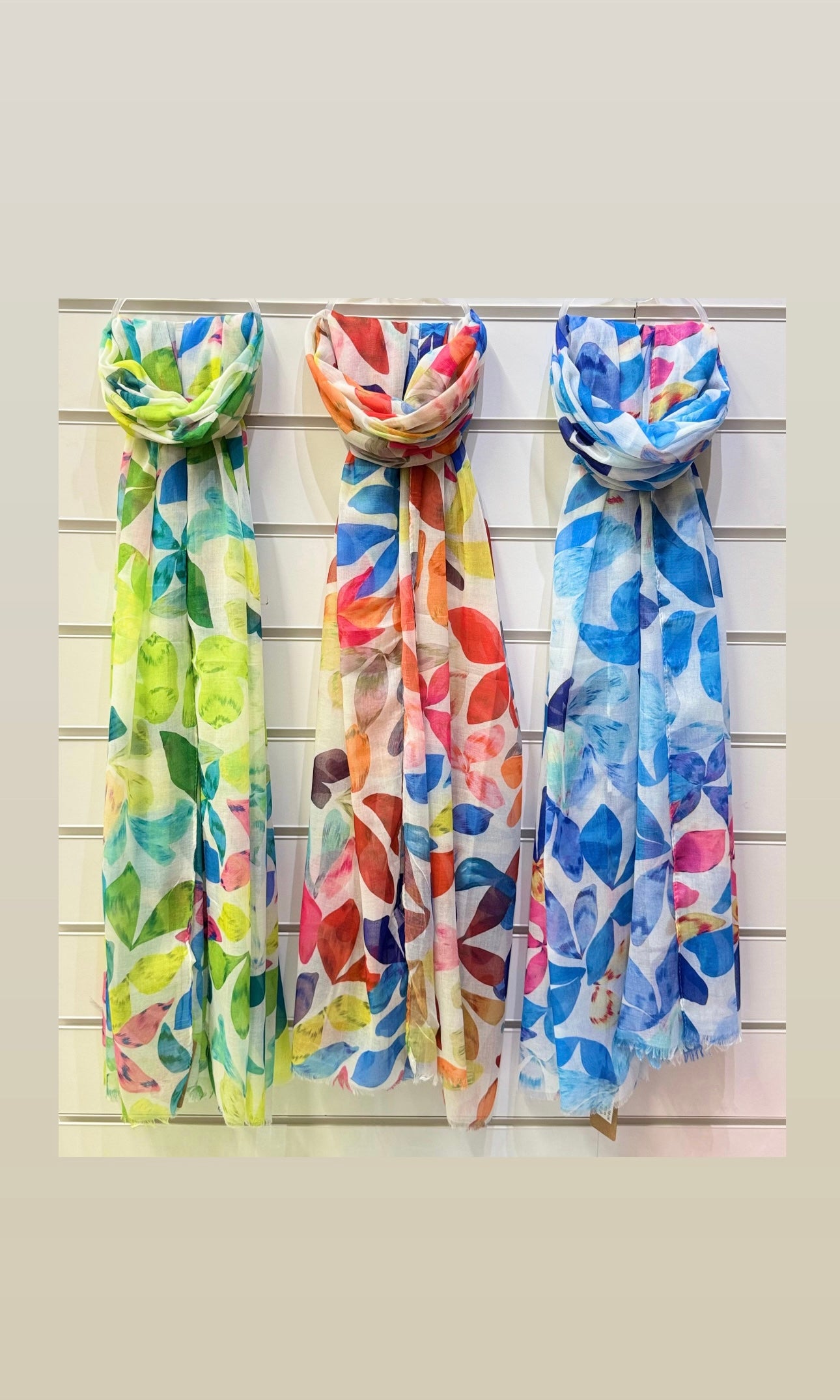 Tropical Leaf Print Scarf
