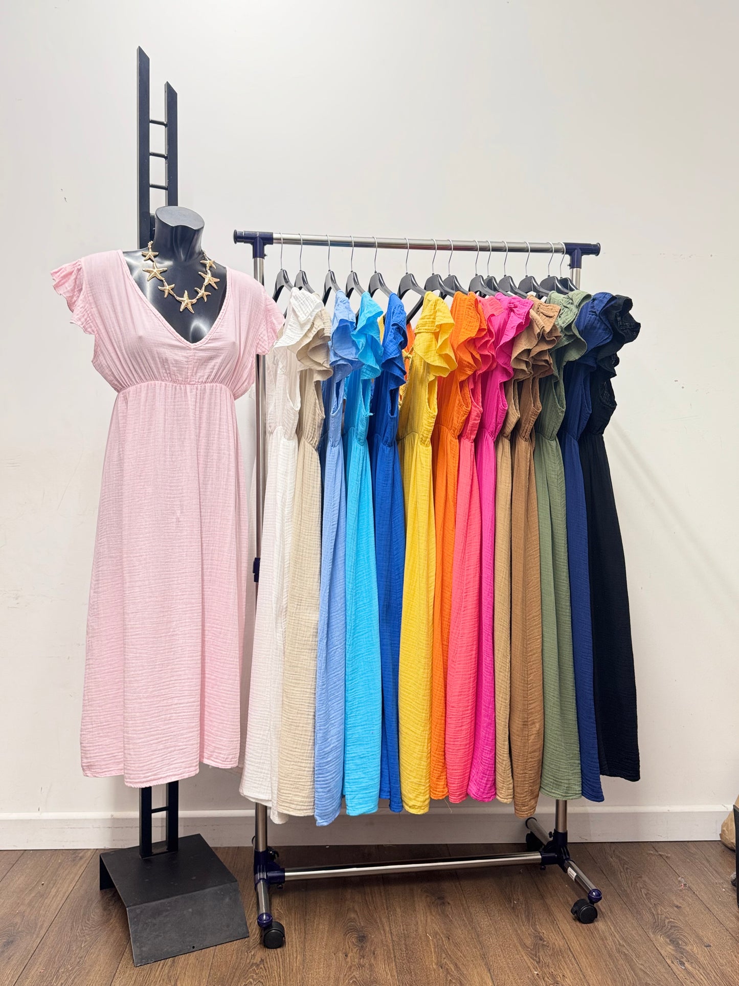 Jilly Frill Sleeve Dress