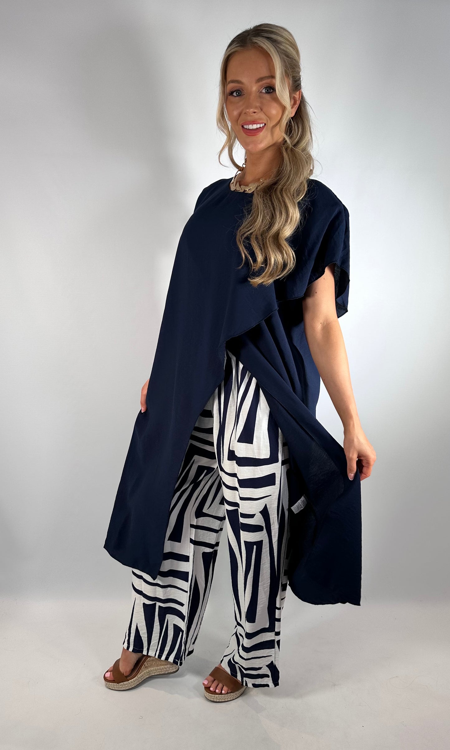 Longline Abstract Cross Over Co-ord