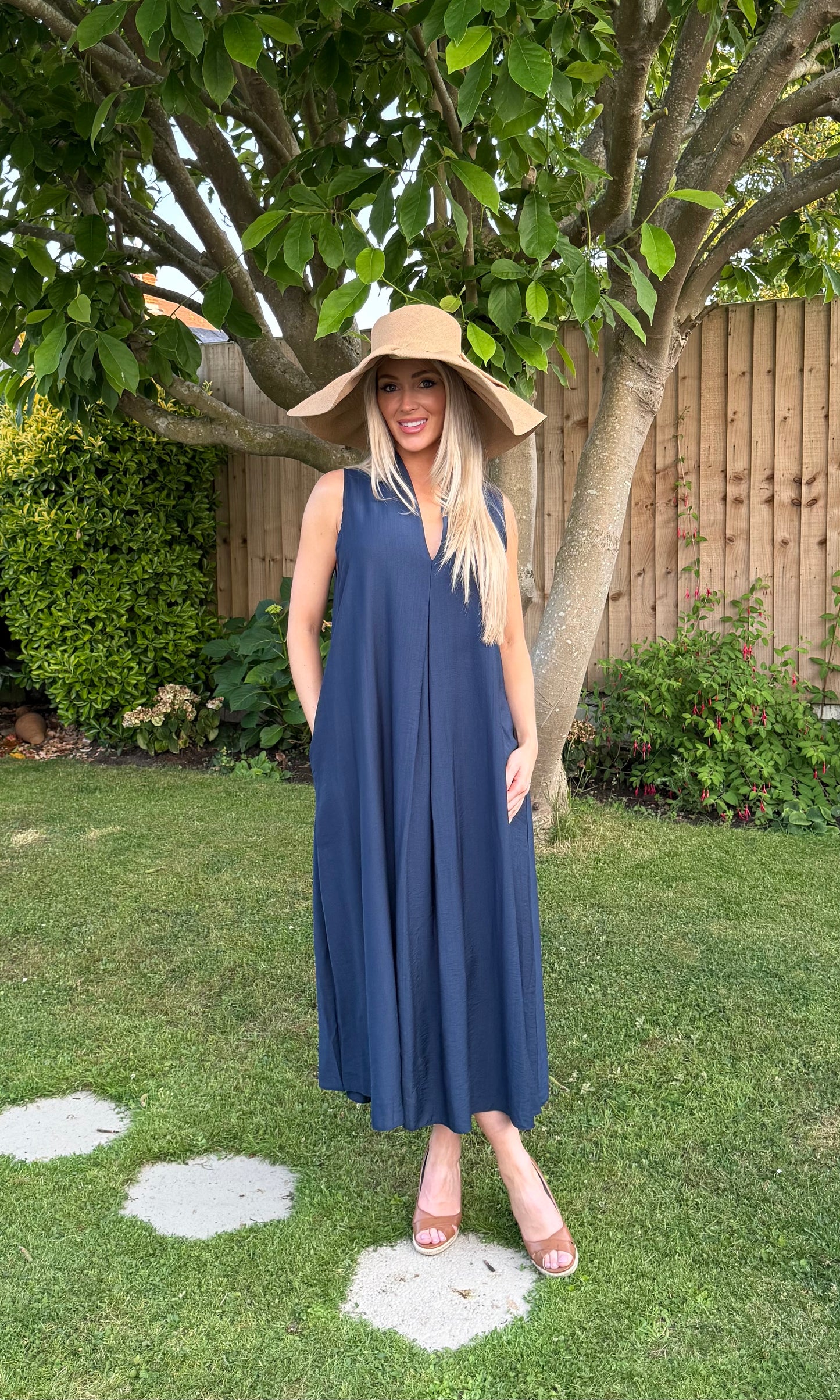 Chloe Simplicity Pocket Dress