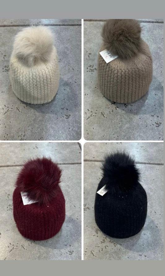 Faux fur sparkle bobble hat