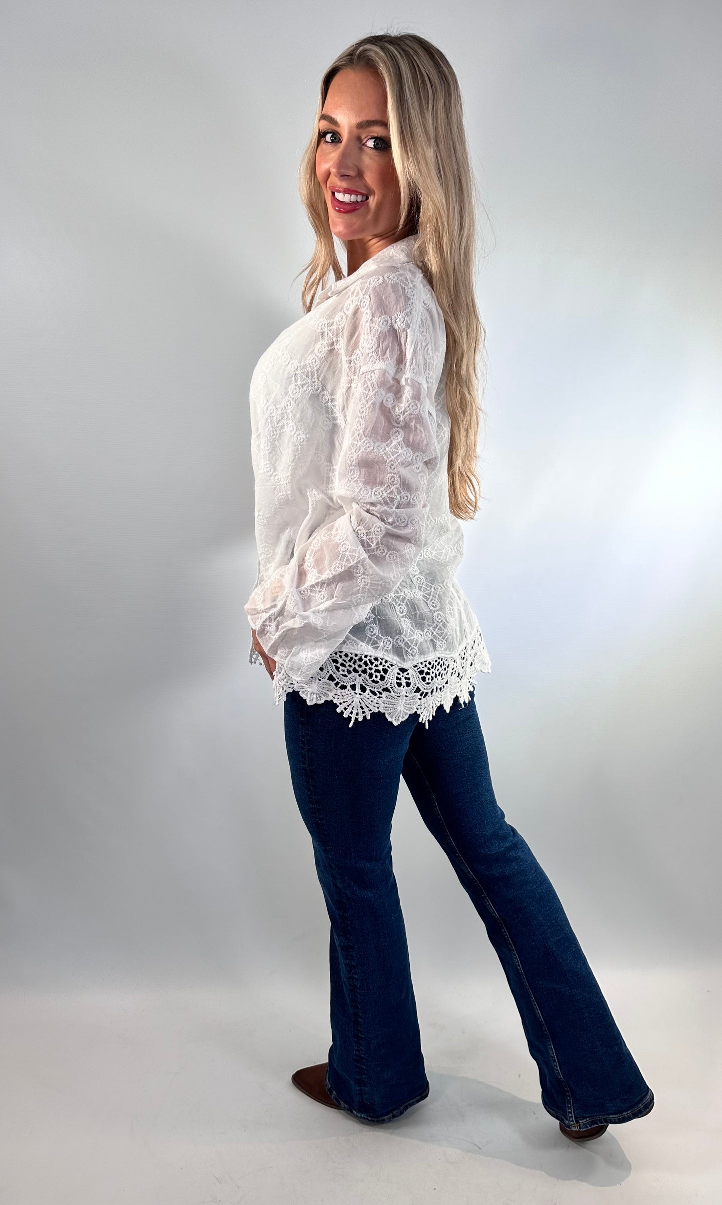 Embroidery anglaise shirt