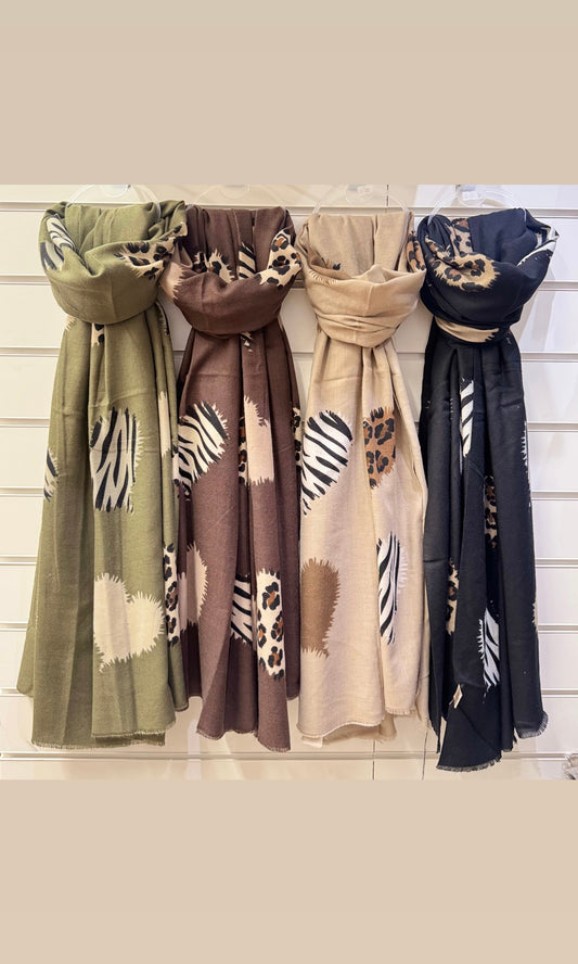 Wild hearts scarf