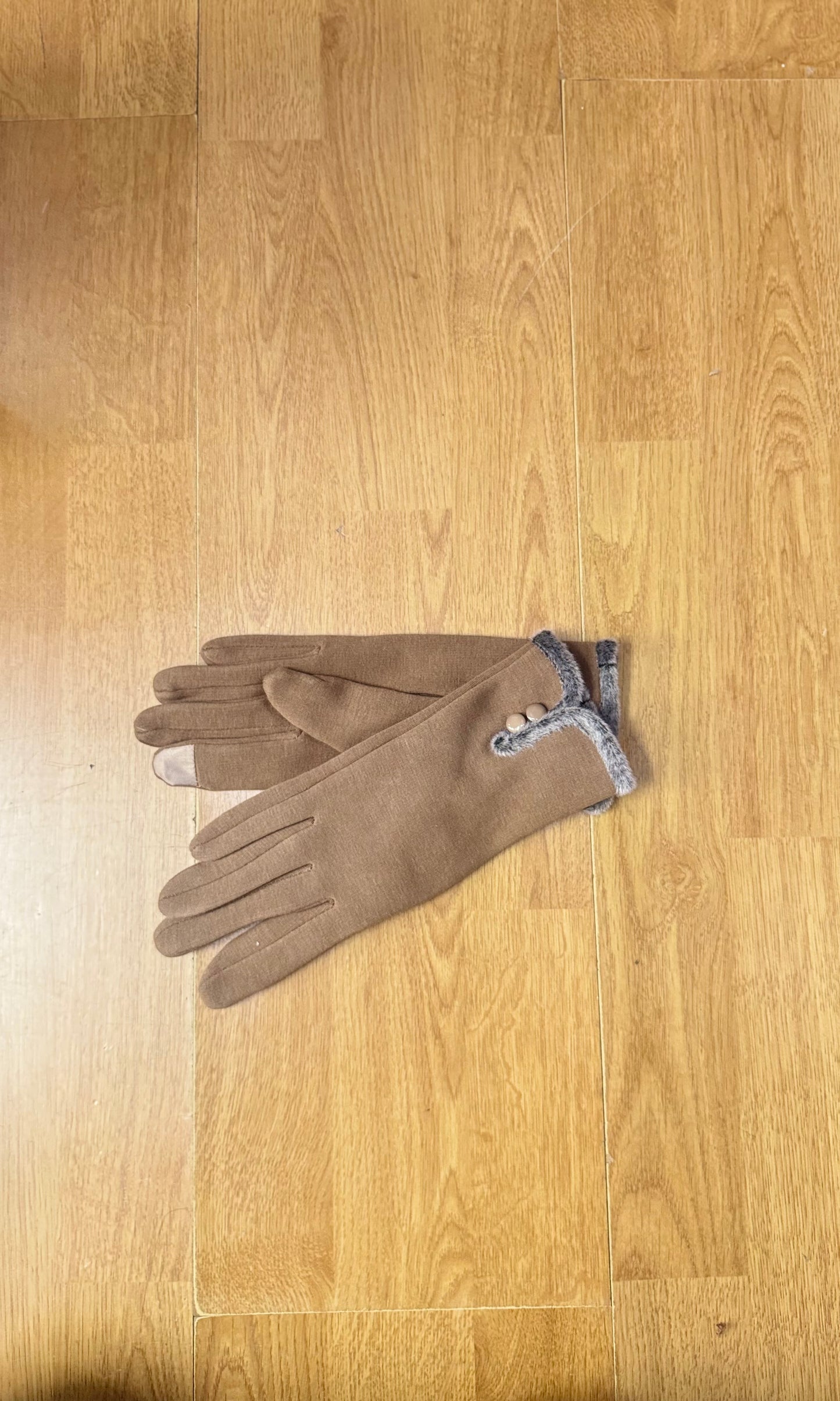Frost Trim Gloves