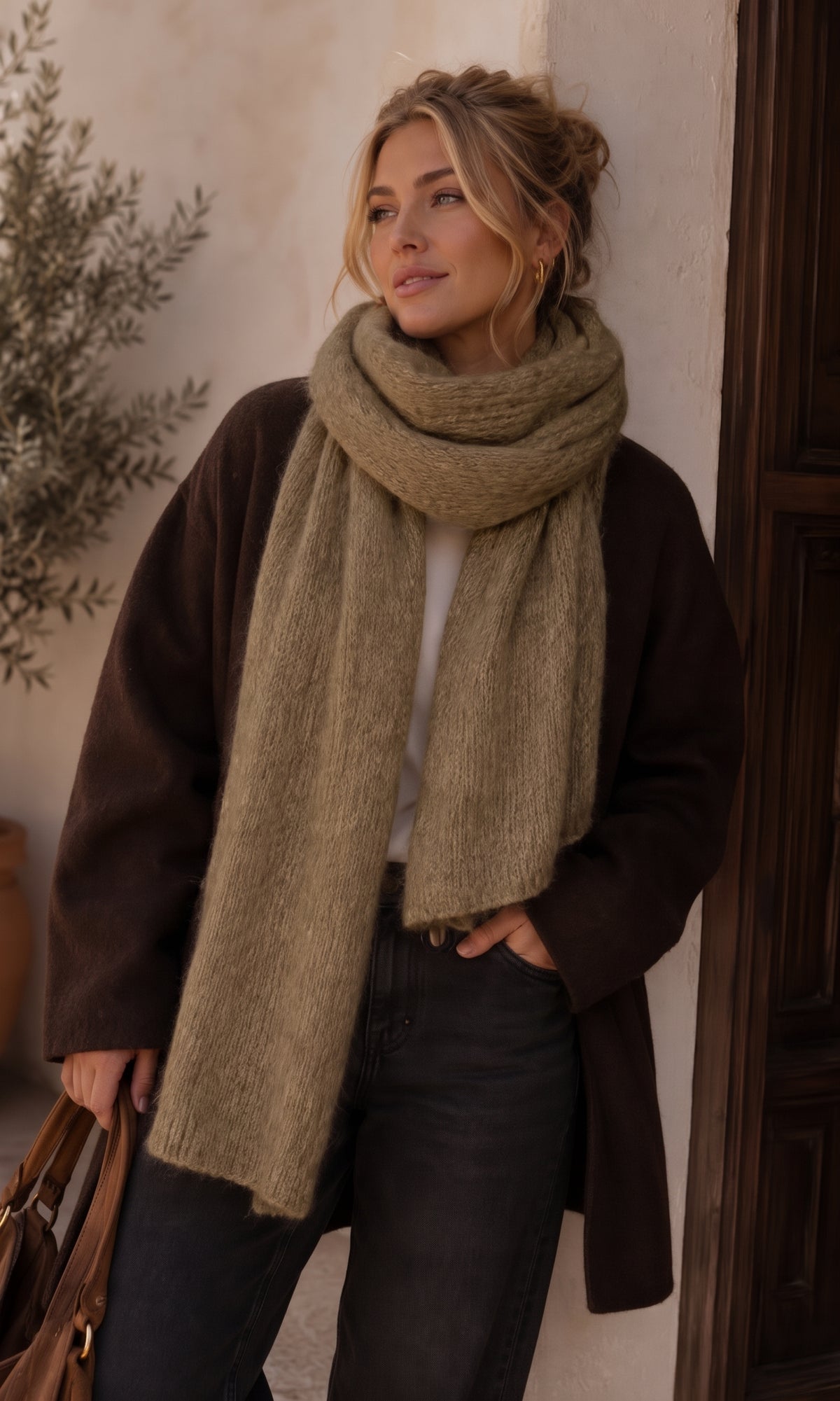 Soft cosy knit scarf