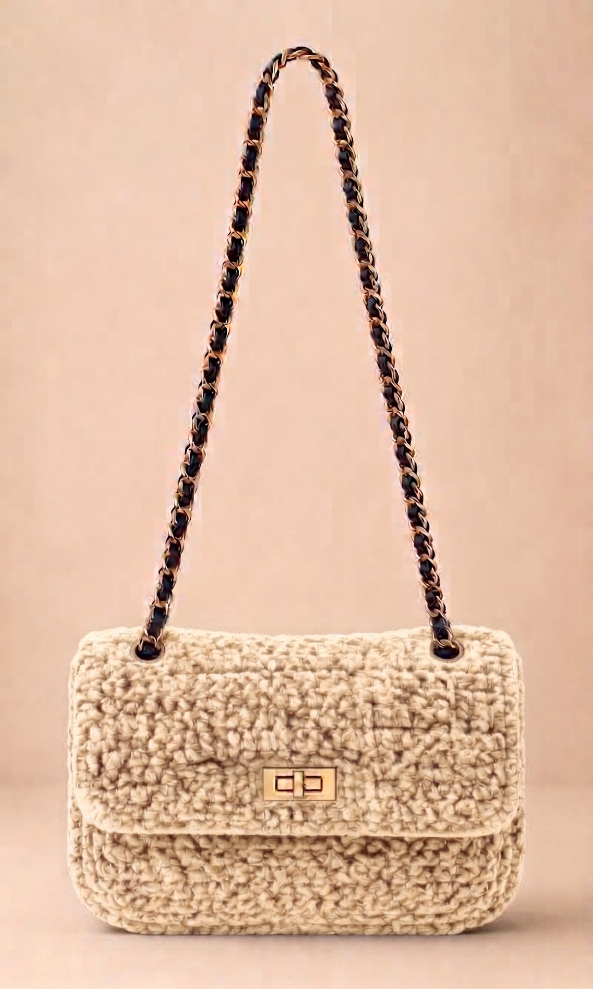 Wholesale ​Bianca chenille chain bag - Catwalk style