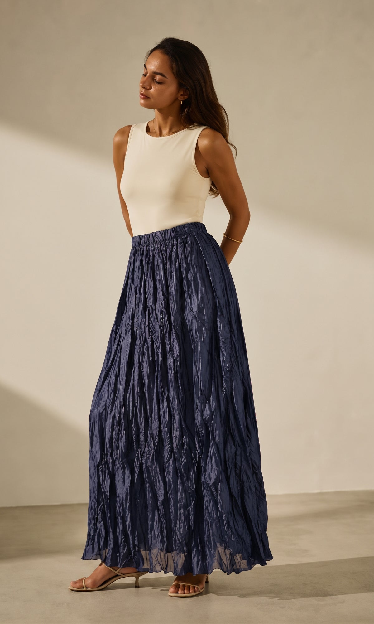 Dana crinkle satin Skirt