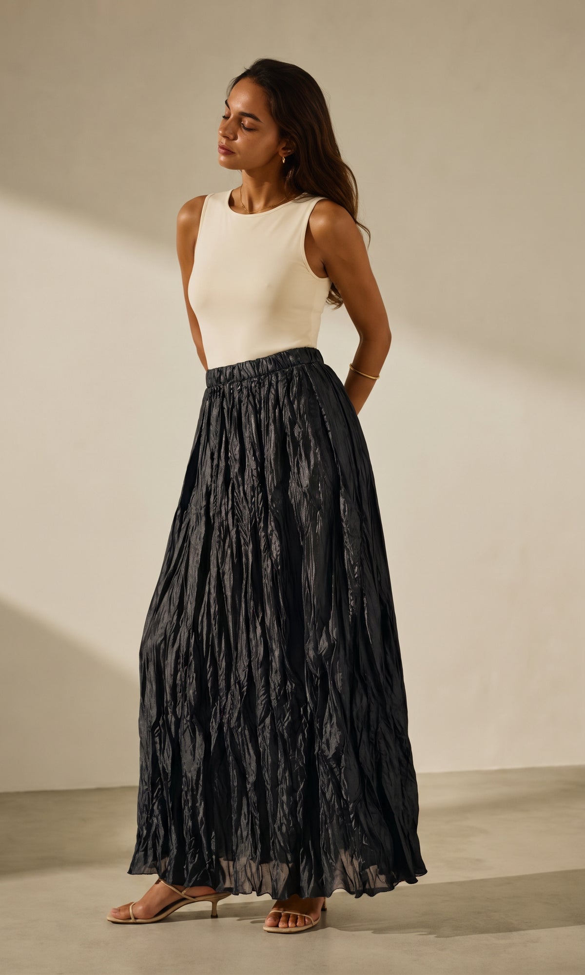 Dana crinkle satin Skirt